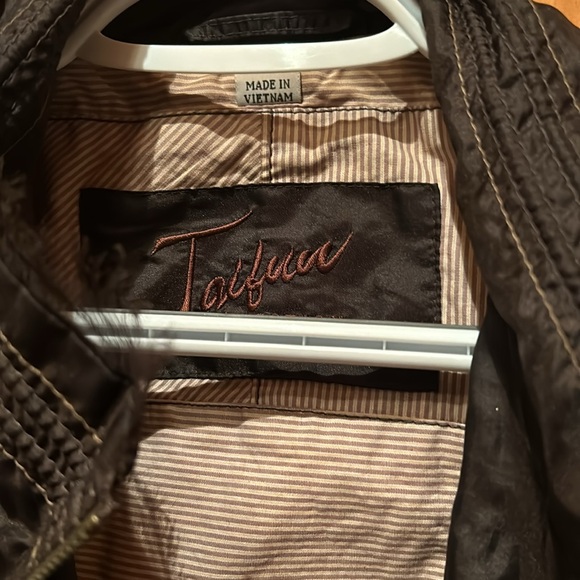 Deep brown Jacket with a lacy edging - Picture 3 of 7